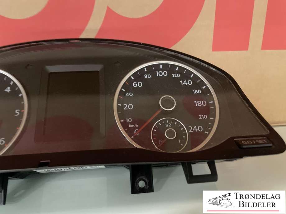 Instrumentpanel til VW Tiguan 2011-2016 (Type I, Fase 2)  (5N0 920 883 C|)