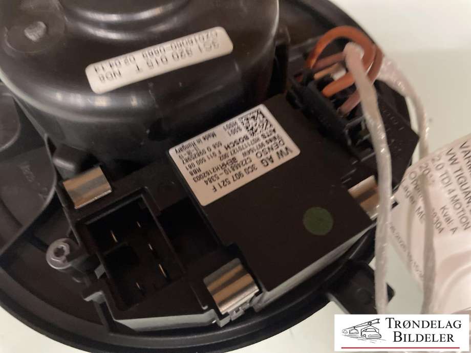 Varmeapparat motor til VW Tiguan 2011-2016 (Type I, Fase 2)  (1K1820015|1K1820015A|1K1820015C|1K1820015D|1K1820015E|1K1820015F|1K1820015G|1K1820015J|1K1820015L|1K1820015P|1K1820015Q|1K1820021|3C1820015AA|3C1820015M|)
