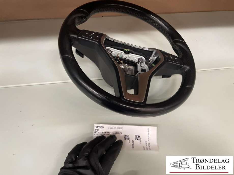 Ratt til Mercedes E-Klasse 2009-2013 (Fase 1) (W212) (W212) (A 218 460 01 18|)