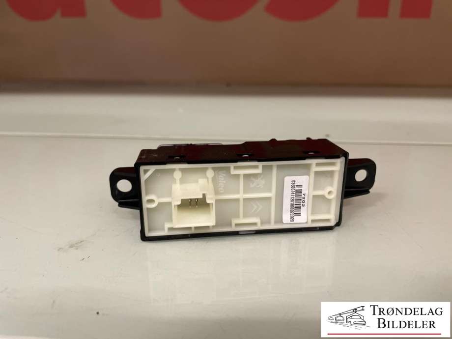 Bilstereo navigasjon betjeningspanel til Peugeot 208 2012-2019 (Type I) (98 097 243 XU|)
