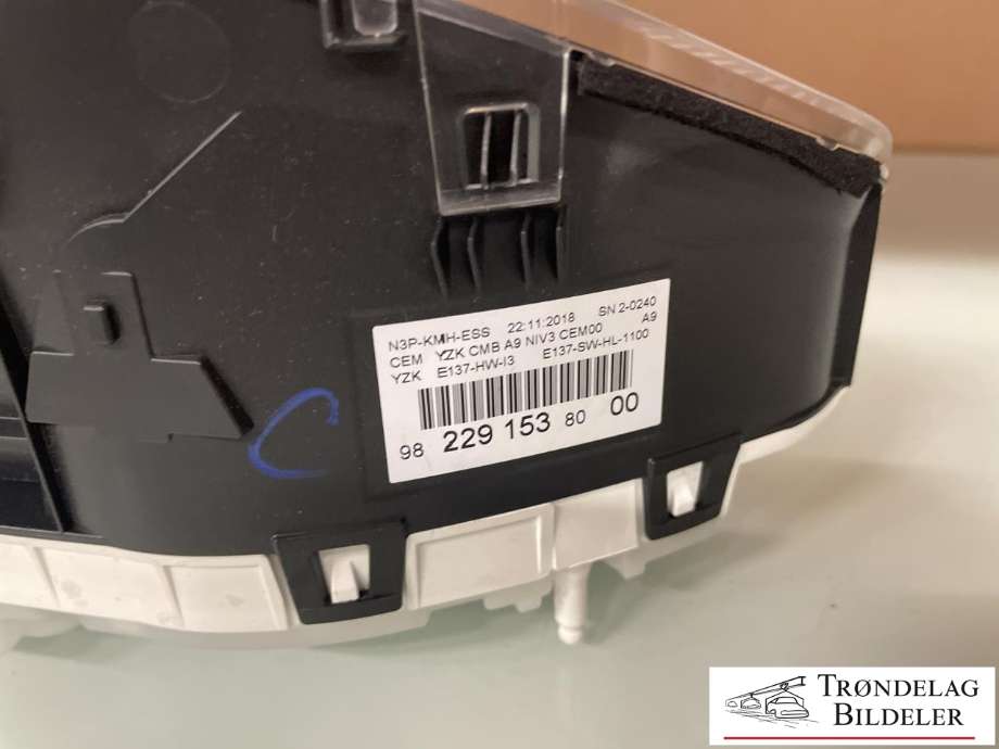 Instrumentpanel til Peugeot 208 2012-2019 (Type I) (98 226 331 80|)
