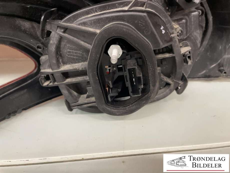 Baklykt høyre til Peugeot 208 2012-2019 (Type I)  (98 256 011 80|)