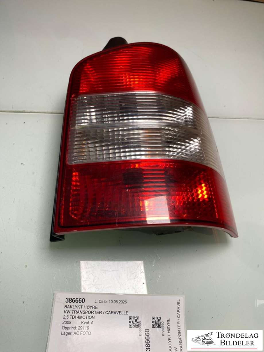 Baklykt høyre til VW Transporter / Caravelle 2003-2009 (Fase 1) (T5) (T5) (7H5 945 096 M|)