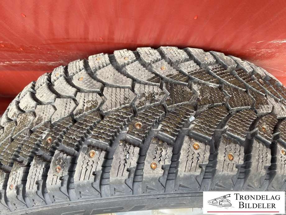 Hjulsett aluminium vinter til Opel Astra J 2010-2015  (215/55-R17 98T/ET44|MØNSTERDYBDE 8MM|PROD 20.25)