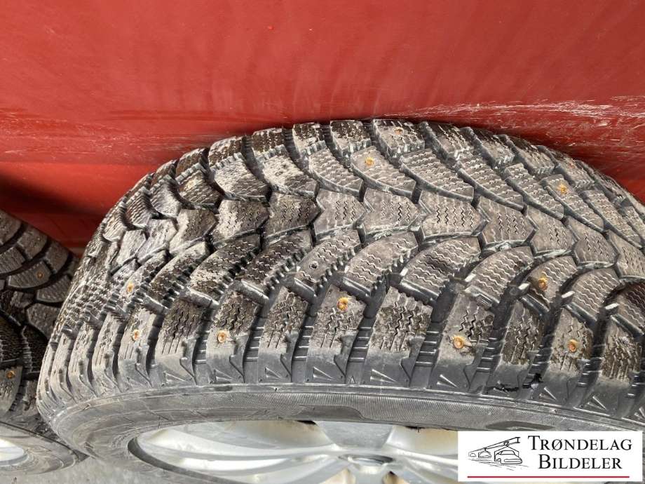 Hjulsett aluminium vinter til Opel Astra J 2010-2015  (215/55-R17 98T/ET44|MØNSTERDYBDE 8MM|PROD 20.25)