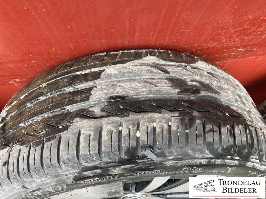 Hjulsett aluminium sommer til Fiat Doblo 2006-2010 (Type I, Fase 2) (BRIDGESTONE TURANZA|205/55-R16 91Q/ET46|MØNSTERDYBDE 5MM|PROD 12.19)