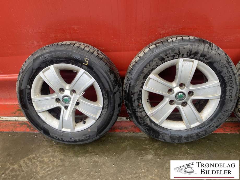 Hjulsett aluminium sommer til Škoda Octavia 2009-2013 (Type II, Fase 2) (HANKOOK KINERGY ECO|195/65-R15 91H/ET50|MØNSTERDYBDE 5MM|PROD 17.24)