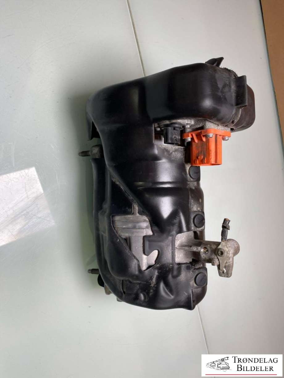 Aircondition kompressor elbil til Tesla Model Y 2024-->> (Type II) (1501256-99-M|1501256-98-M|)