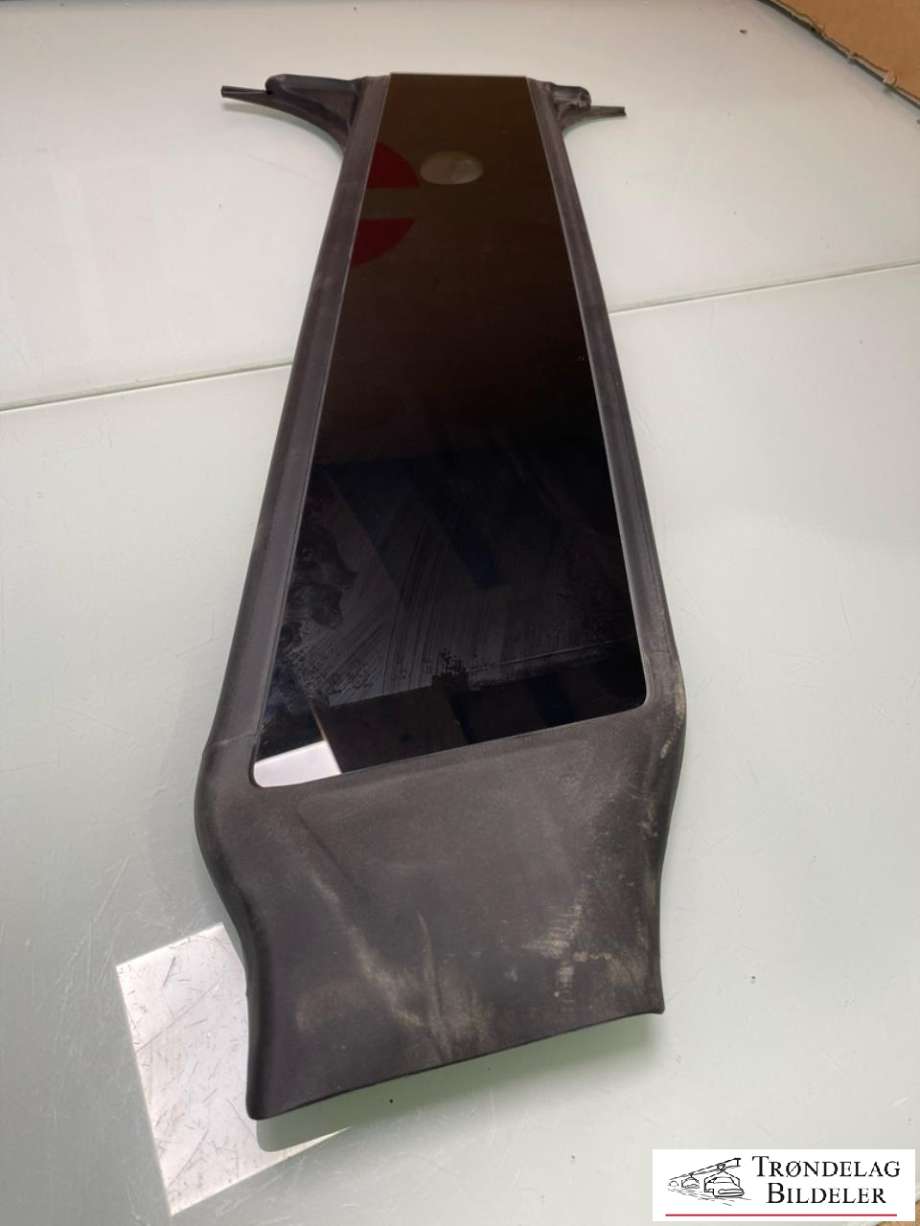 Deksel til Tesla Model Y, 2024-->> (Type II)  (1785299-00-C)