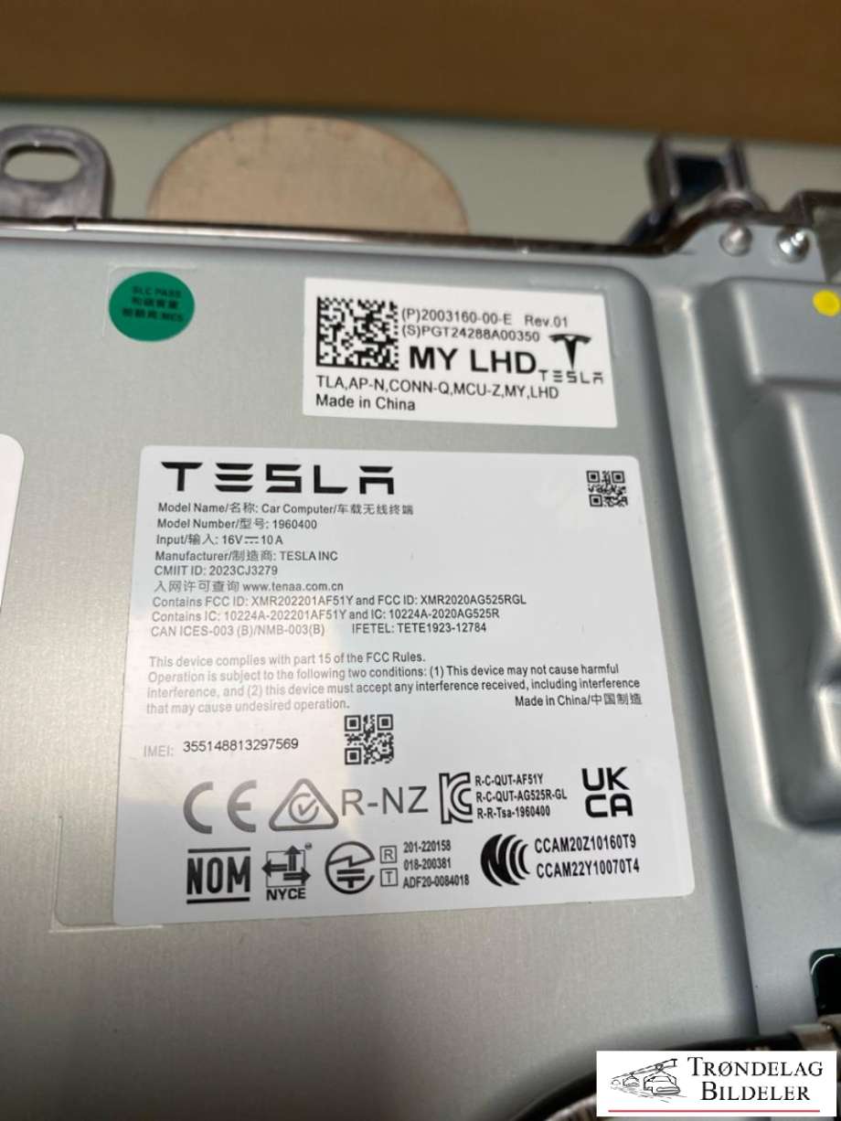 Styreenhet diverse til Tesla Model Y 2024-->> (Type II) (2003160-00-E|2003160-S0-G|)