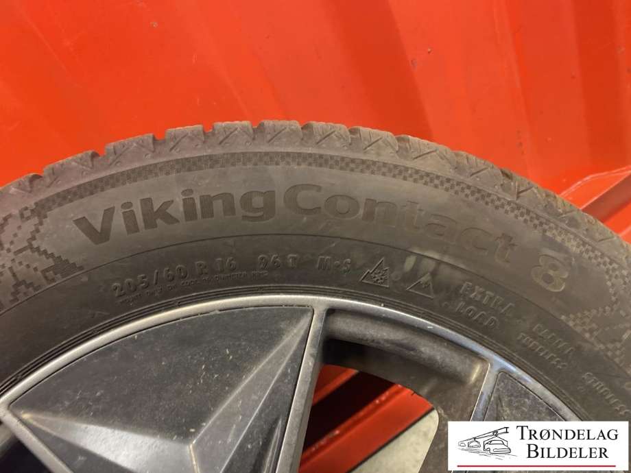 Hjulsett aluminium vinter til Peugeot Partner 2019-->> (Type III)  (CONTINENTAL VIKING CONT|205/60-R16 96T/ET40|MØNSTERDYBDE 5MM|PROD 35.24)