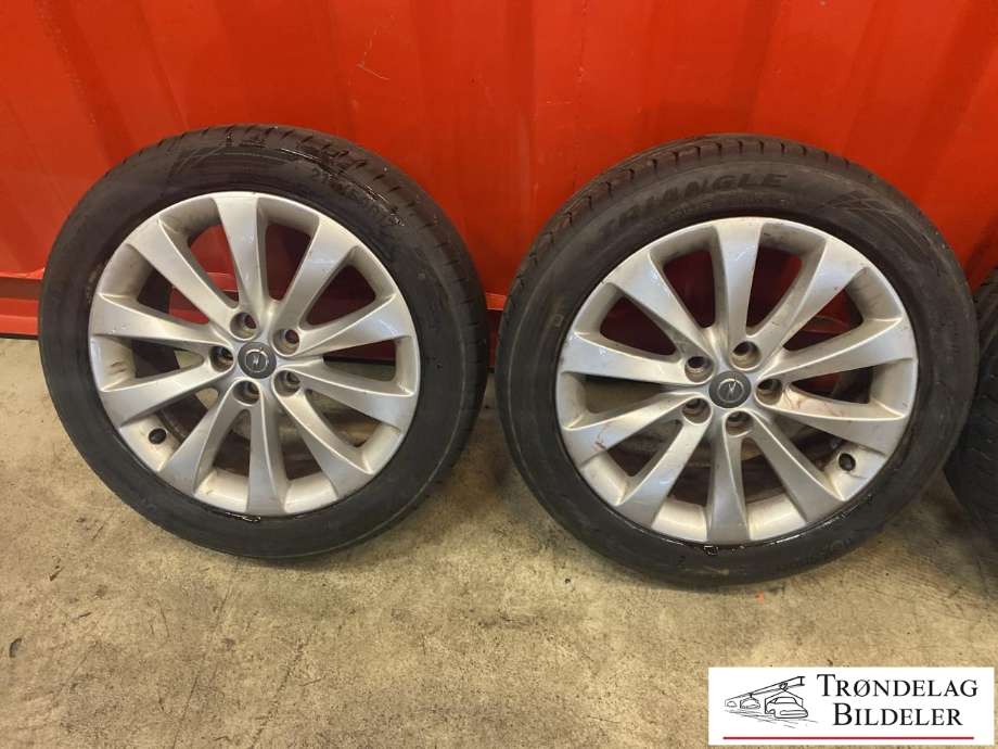 Hjulsett aluminium sommer til Opel Astra J 2010-2015 (TRIANGLE EFFEX SPORT|215/50-R17 95Y/ET42|MØNSTERDYBDE 6MM|PROD 44.24)