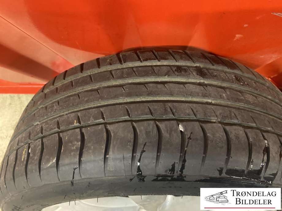 Hjulsett aluminium sommer til Opel Astra J 2010-2015 (TRIANGLE EFFEX SPORT|215/50-R17 95Y/ET42|MØNSTERDYBDE 6MM|PROD 44.24)