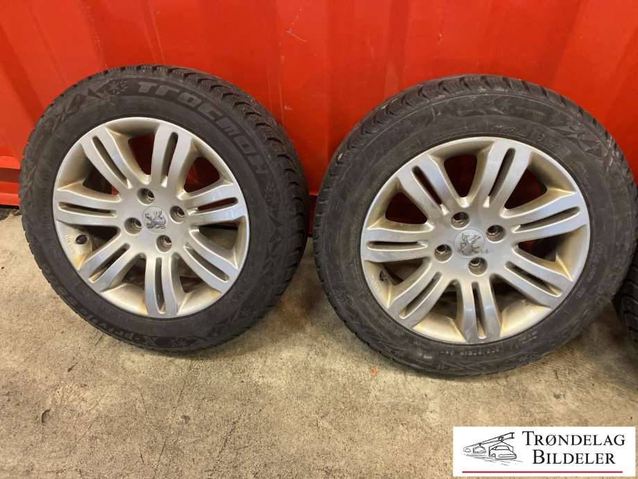 Hjulsett aluminium vinter til Peugeot 3008 2009-2016 (Type I)  (TRAKMOK X PRIVILO|205/60-R16 96T|MØNSTERDYBDE 7MM|PROD 27.21)