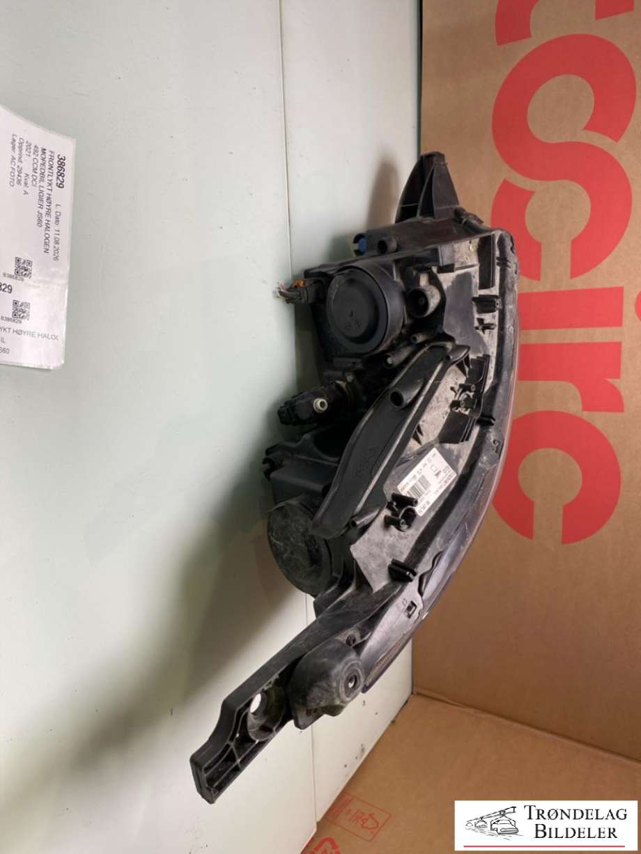 Frontlykt høyre halogen til Mopedbil Ligier JS60 0-->>  (VALEO|90167013|9825313680|1685353880|98 147 395 80|1414738)