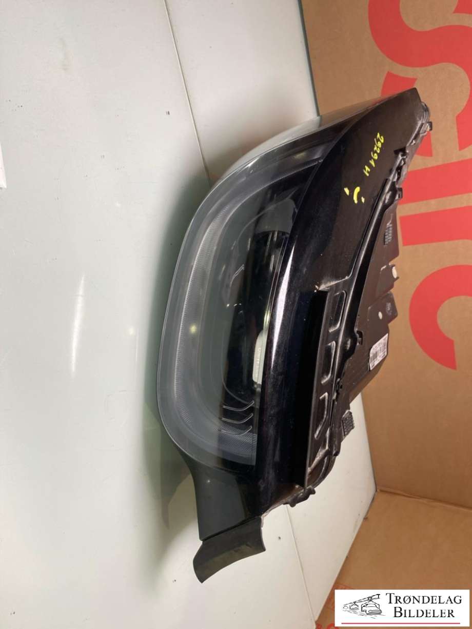 Frontlykt høyre full-LED til BMW i3, 2013-2022  (VALEO|63 11 8 494 338)