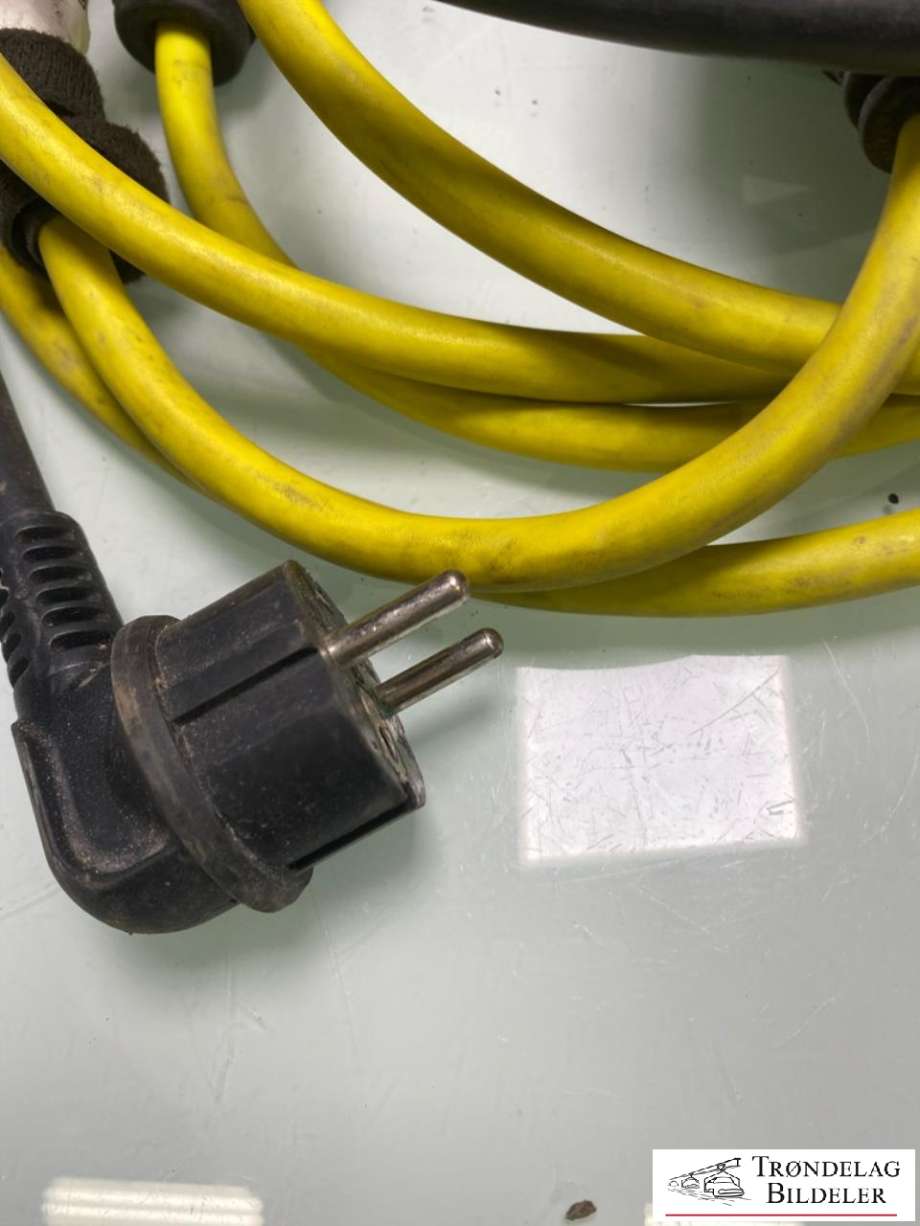 Batterilader kabel til BMW i3 2013-2022  (TYPE 2| 10A| 240V|NØDLADER|)