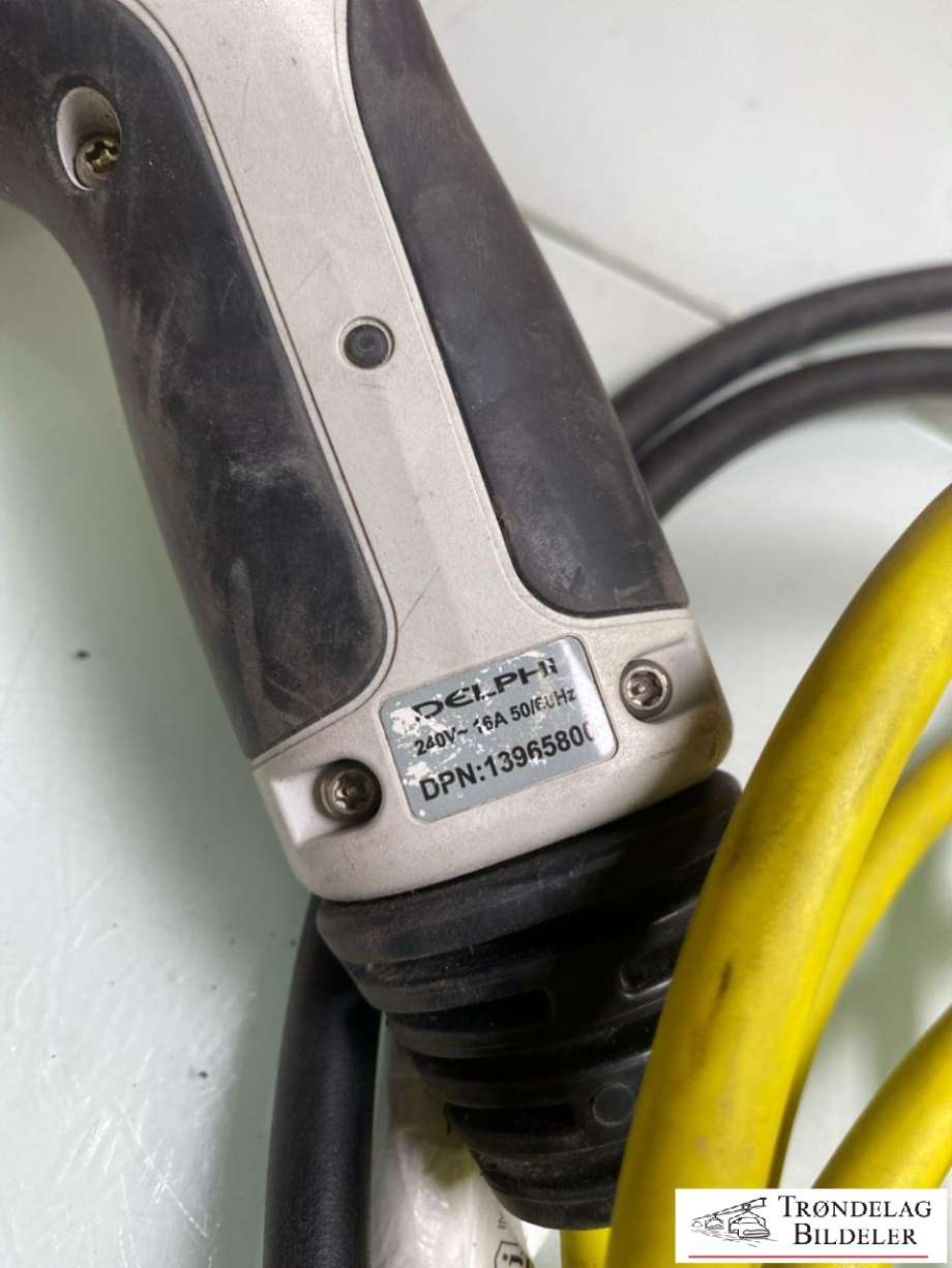 Batterilader kabel til BMW i3 2013-2022  (TYPE 2| 10A| 240V|NØDLADER|)