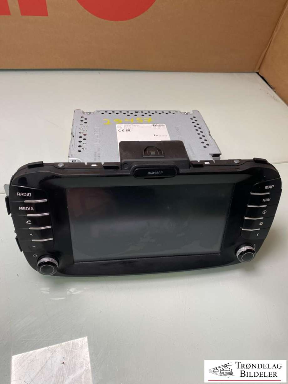 Bilstereo navigasjon til Kia Soul 2014-2019 (Type II) (96560E4111CA|)