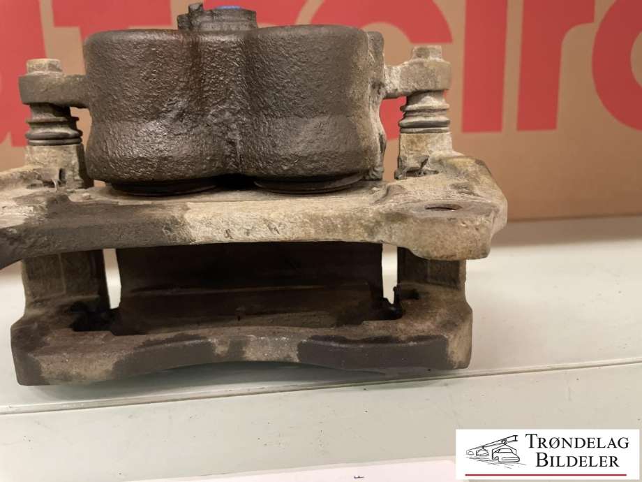 Bremsecaliper høyre foran til Suzuki Across 2020-->> (T4773-04820-000|)