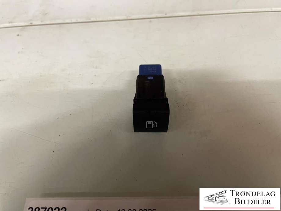 Bryter tanklokk til Suzuki Across 2020-->>  (T8484-13304-000|8484-13304|)