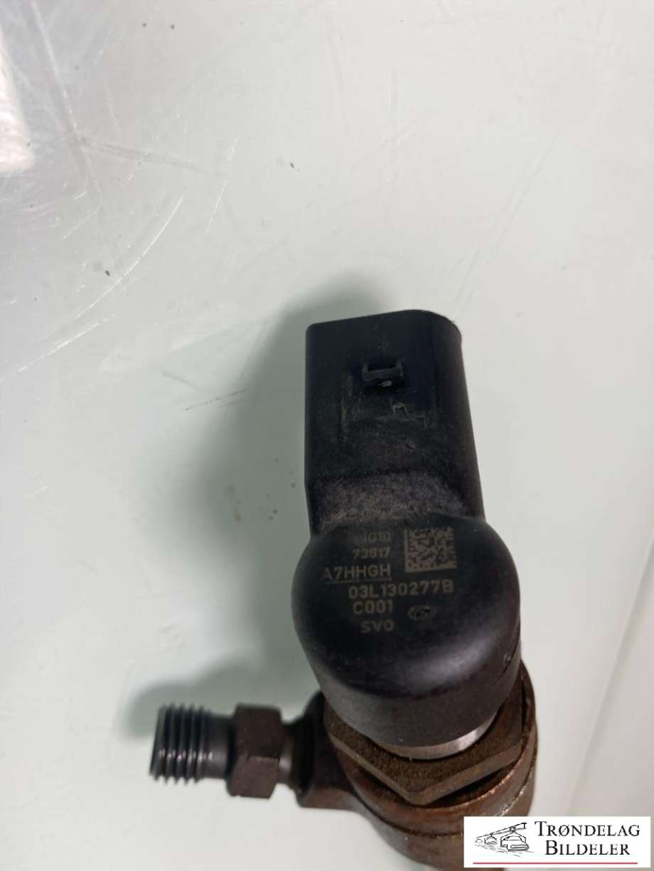 Dyse innsprøyting diesel til VW Golf VI 2008-2012 (03L 130 277 S|03L 130 277 SX|03L 130 277 B)