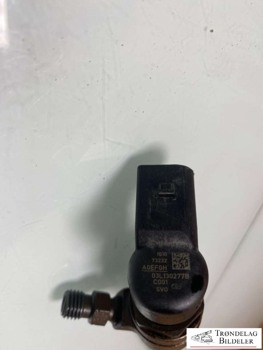 Dyse innsprøyting diesel til VW Golf VI 2008-2012 (03L 130 277 S|03L 130 277 SX|03L 130 277 B)