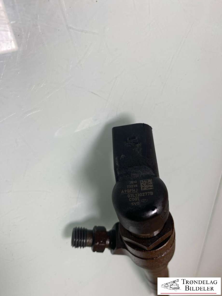 Dyse innsprøyting diesel til VW Golf VI 2008-2012 (03L 130 277 S|03L 130 277 SX|03L 130 277 B)