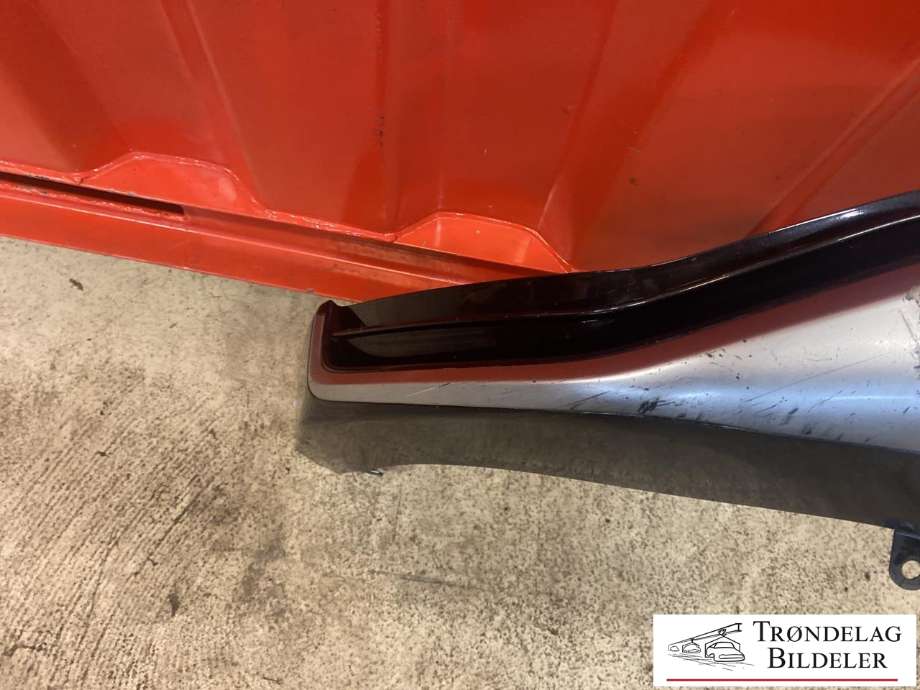 Spoiler foran til Suzuki Across 2020-->>  (T5241-14216-000|)