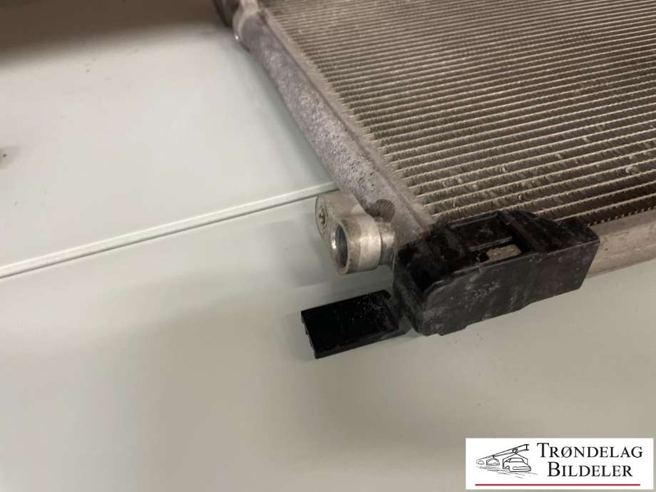 Aircondition radiator til Suzuki Across 2020-->>  (T884A-04205-000|)
