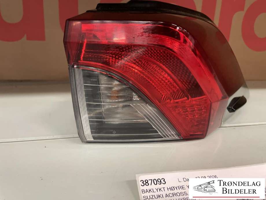 Baklykt høyre ytre til Suzuki Across 2020-->>  (T8155-14223-000|)