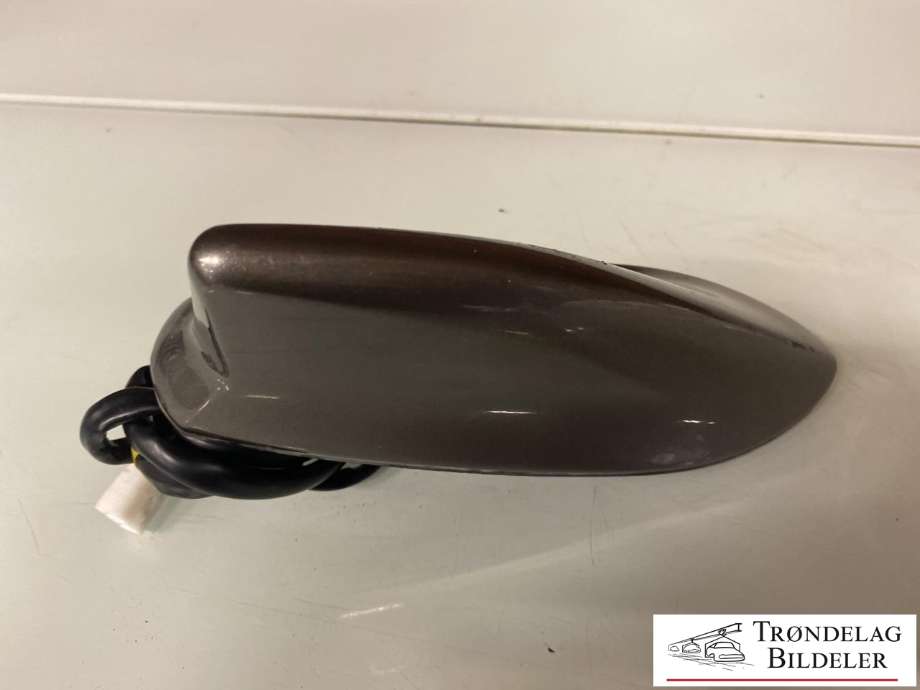 Antenne forsterker til Toyota Auris, 2015-2019 (Type II, Fase 2) (8630002510B3)