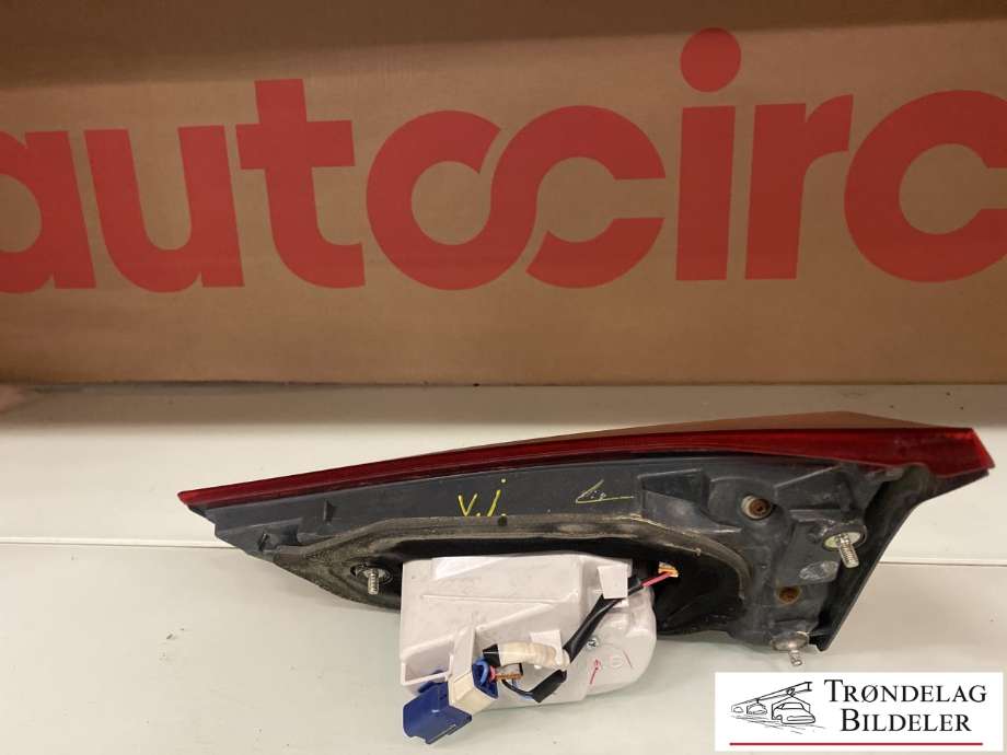 Baklykt venstre indre til Toyota Auris 2015-2019 (Type II, Fase 2)  (81591-02880|02-354|)