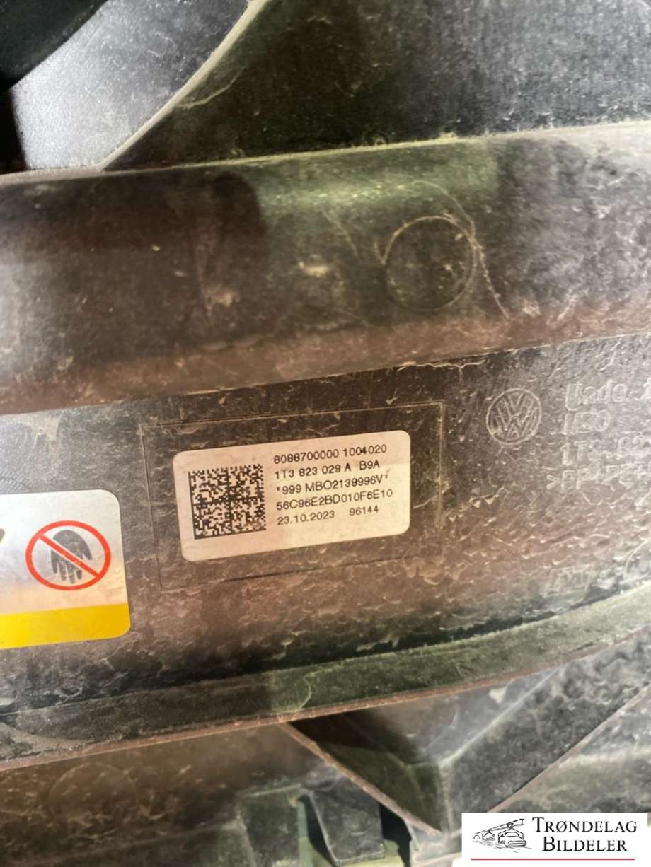 Panser til VW ID.BUZZ 2022-->>  (1T3 823 031 A|)