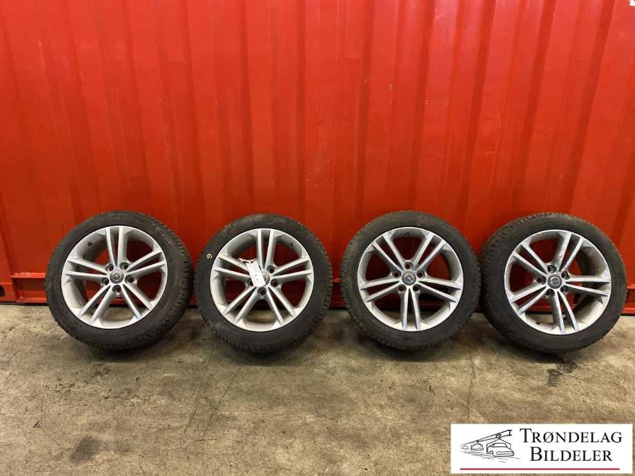 Hjulsett aluminium vinter til Opel Insignia A 2009-2014 (CONTINENTAL VIKING CON|245/45-R18 100T|MØNSTERDYBDE 6MM|PROD 46.21)