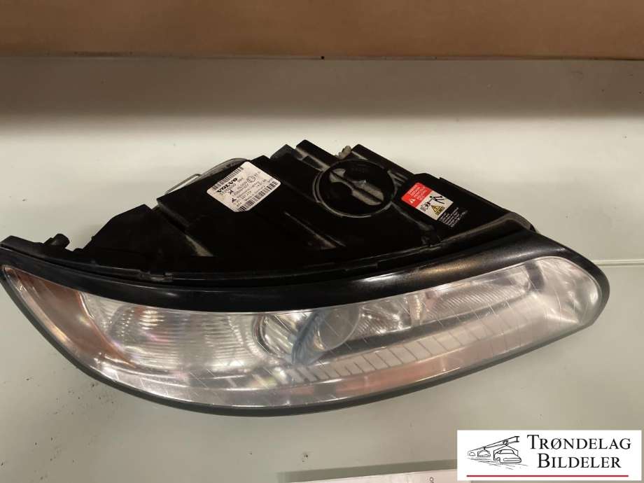Frontlykt høyre xenon til Volvo V50 2007-2012 (Fase 2)  (32206140|)
