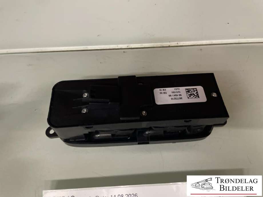 Bryter ruteheis førerdørspanel til Volvo V50 2007-2012 (Fase 2) (30773210|31295120|)