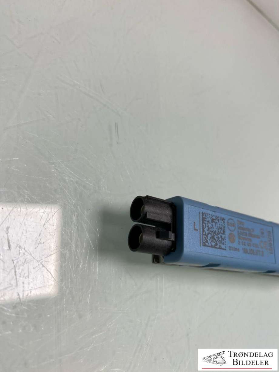Antenne forsterker til VW ID.3 2020-->>  (10A 035 577 B|)
