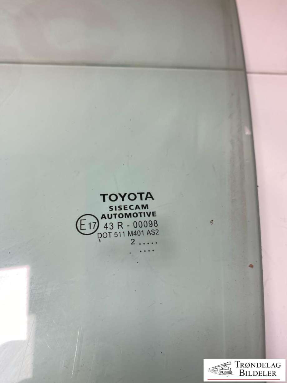 Siderute venstre foran til Toyota C-HR 2016-->>  (68102F4010|)