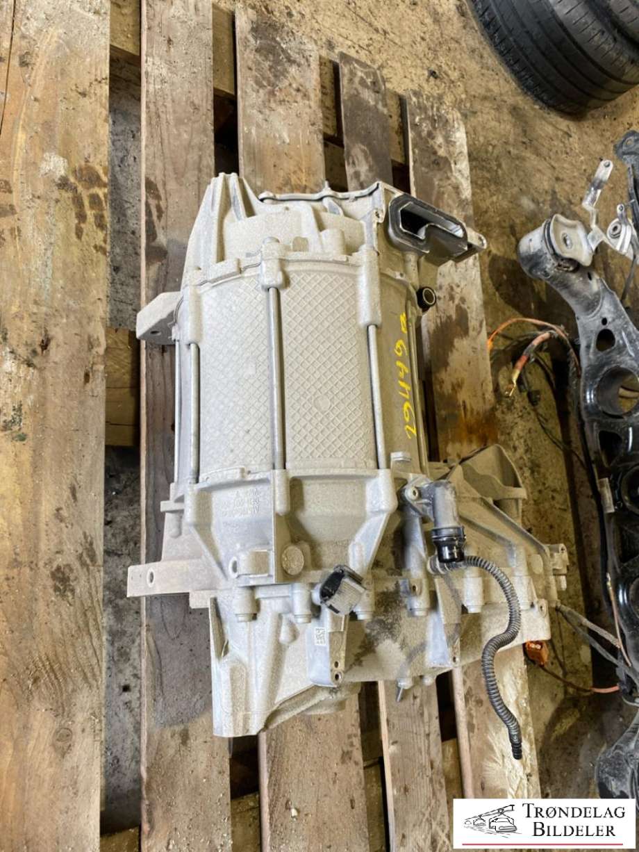 Motor elbil bak til VW ID.BUZZ 2022-->> (1EA 998 733 B|)