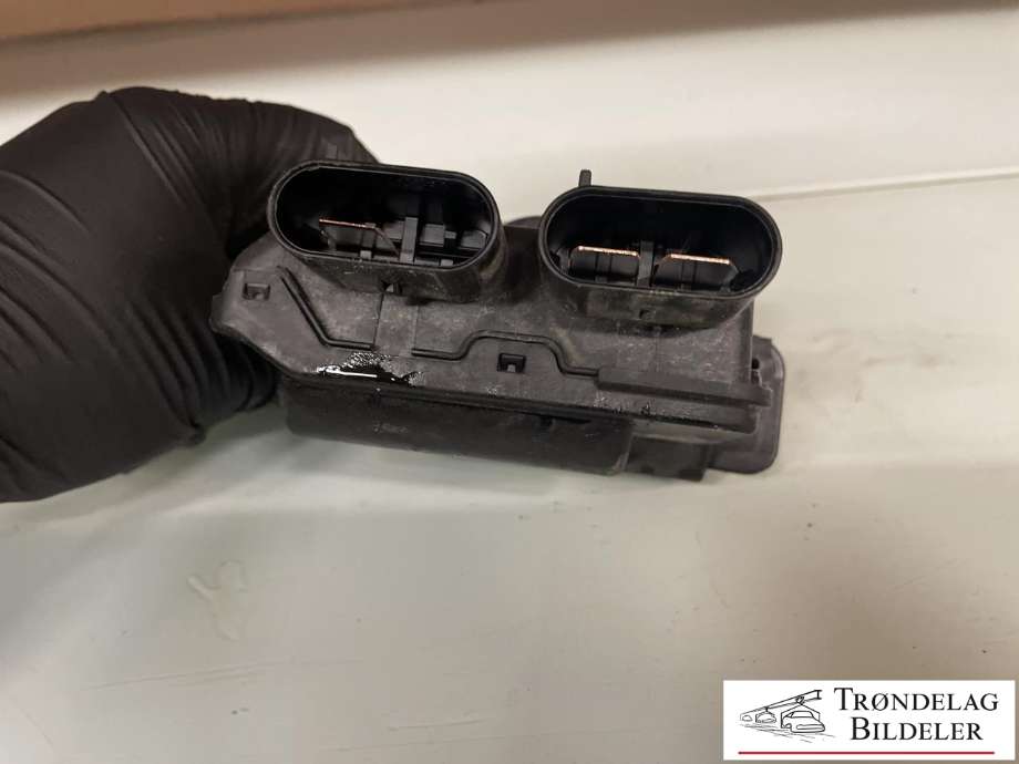 Styreenhet batteri til BMW X6 2014-2019 (F16) (F16) (928550505|033360 0217 150518|BMPS 935142|61 13 9 367 807|)