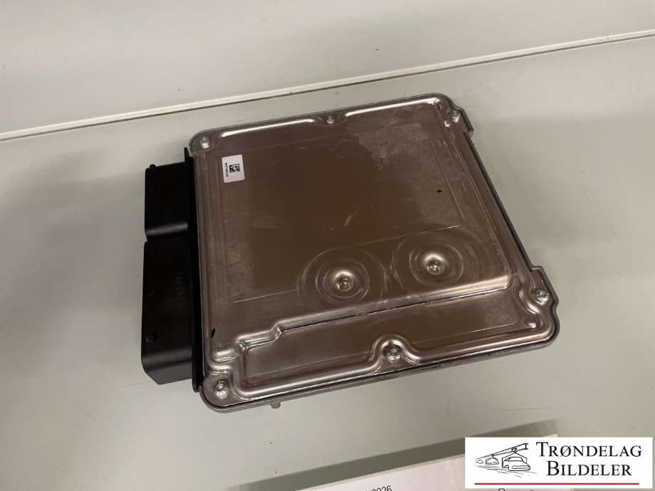 Styreenhet motor til BMW X6 2014-2019 (F16) (F16) (13 61 8 586 540|0281031328|)