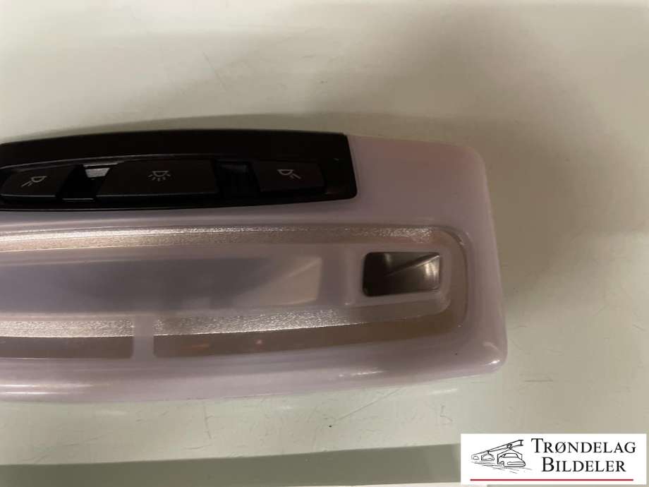 Taklyspanel til BMW X6 2014-2019 (F16) (F16) (43927793202|)
