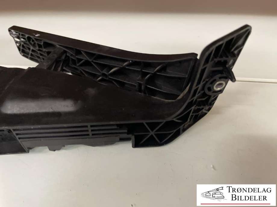 Pedal gass til BMW X6 2014-2019 (F16) (F16) (35 40 6 889 818|35 40 5 A47 456|)
