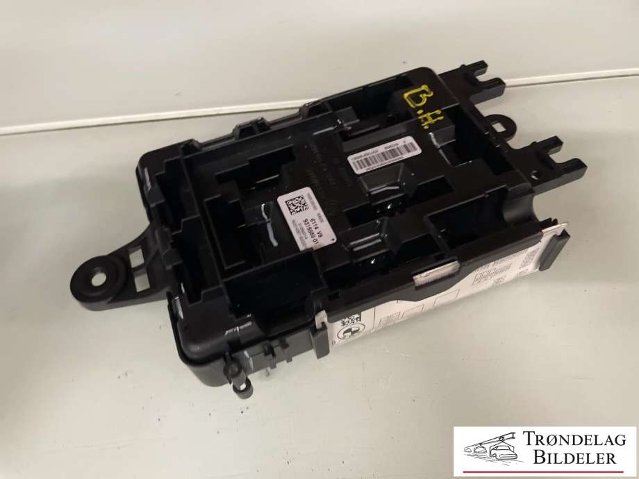 Sikringsboks til BMW X6 2014-2019 (F16) (F16) (9316569 01|)