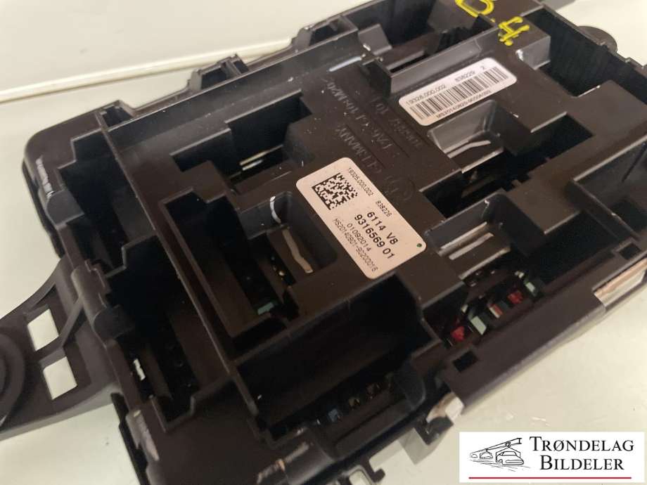 Sikringsboks til BMW X6 2014-2019 (F16) (F16) (9316569 01|)