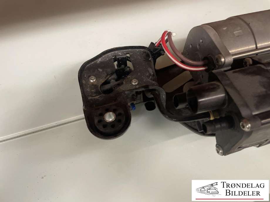 Luftmengde/luftmassemåler til BMW X6 2014-2019 (F16) (F16) (13 62 7 804 150|)