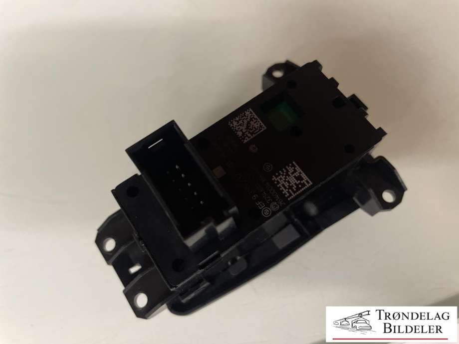 Bryter elektrisk håndbrekk/parkbrems til BMW X6 2014-2019 (F16) (F16) (61 31 9 385 028|61 31 9 877 891|)