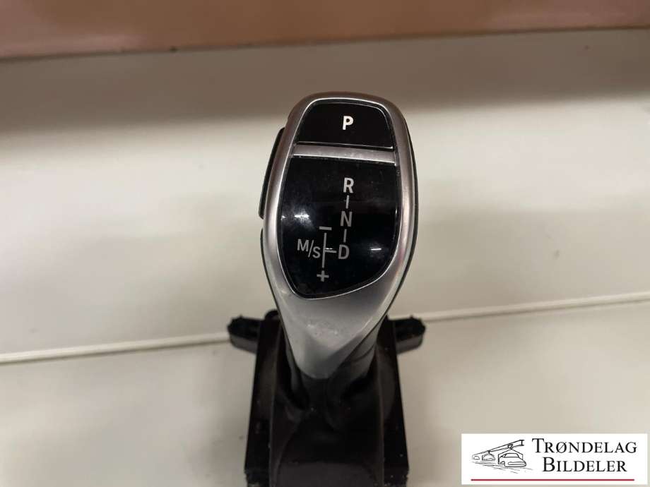 Girstang/girvelger automat til BMW X6 2014-2019 (F16) (F16) (61 31 6 832 387|)