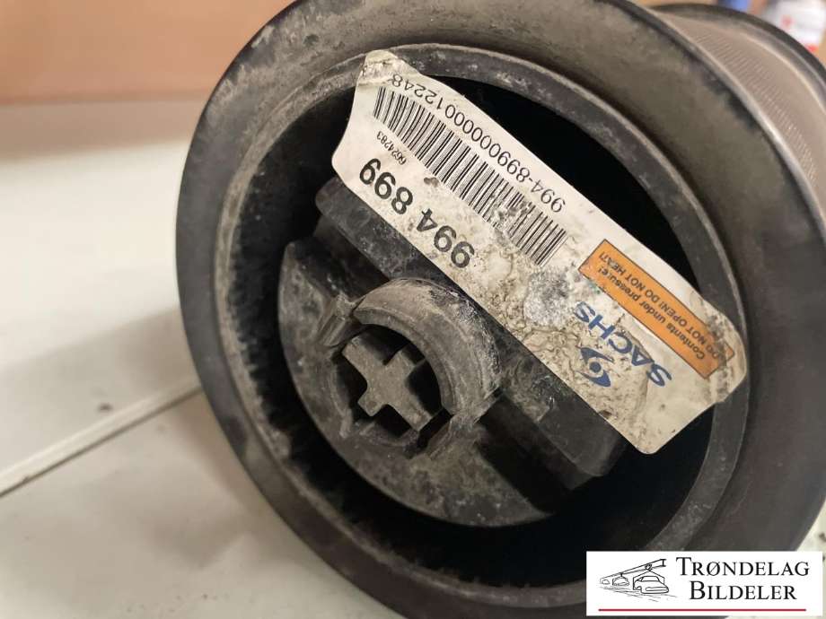 Fjær bak nivå luftpute/belg til BMW X6 2014-2019 (F16) (F16) (37 12 6 795 013|)